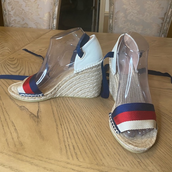 ❤️ Authentic Gucci Web Platform - Picture 3 of 10